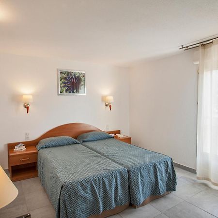 Le Neptune & Spa Propriano  Exterior photo